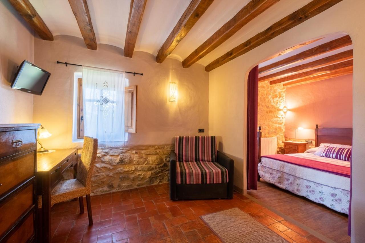 Bed and Breakfast Cal Ros Calonge de Segarra Esterno foto